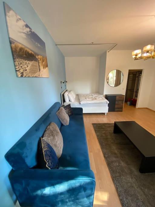 Apartment With Balcony برلين المظهر الخارجي الصورة