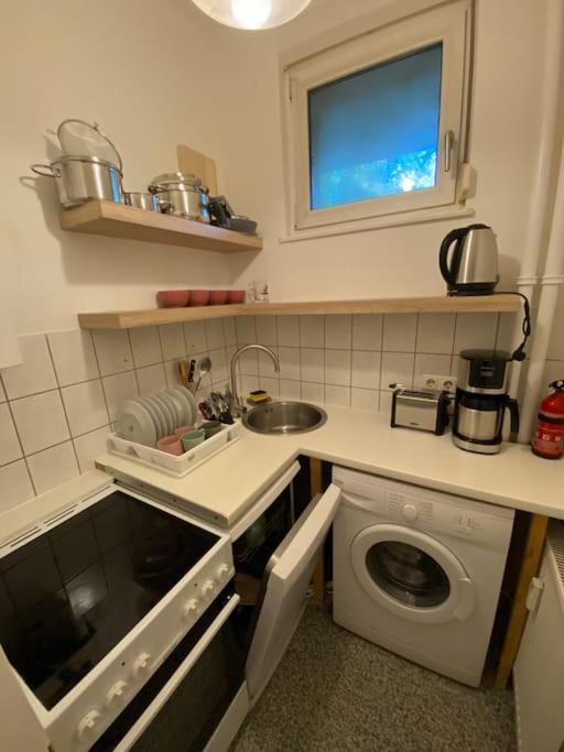 Apartment With Balcony برلين المظهر الخارجي الصورة